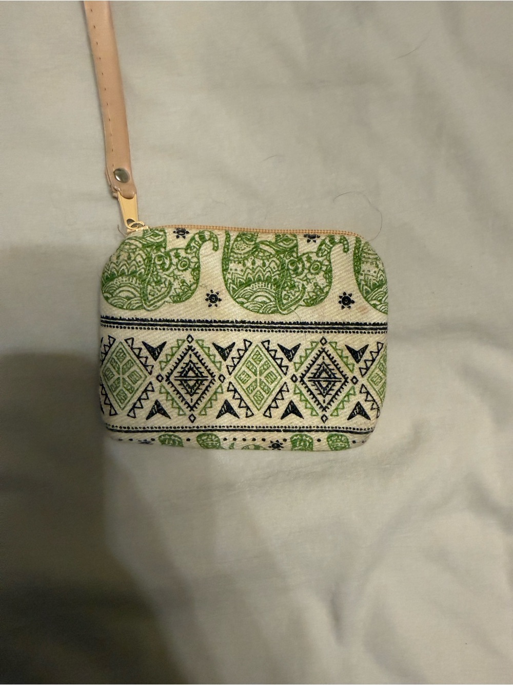 Green Elephant Print Wristlet Coin Purse